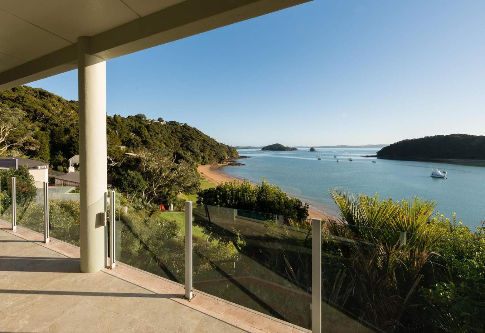 Bay Of Islands Beachhouses Пейхия Номер фото